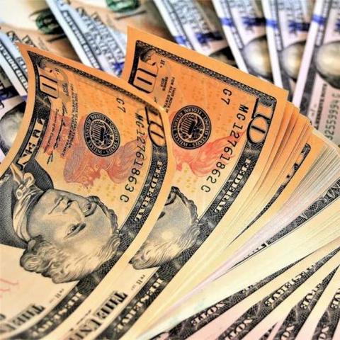 拉瑞安总裁2030无新作 老婆恐离