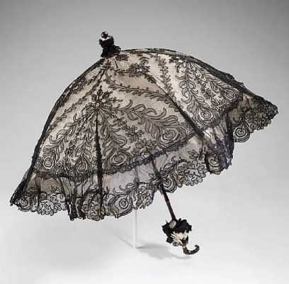 揭秘！黑白蛋糕洋伞免费获取攻略，空间洋伞抢鲜体验！