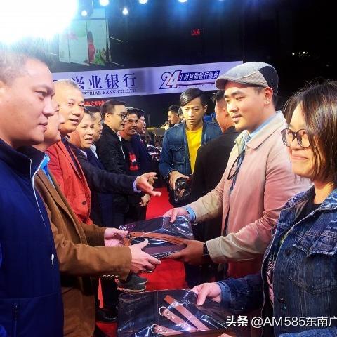 《潮英雄弟子招募大揭秘：开启你的专属英雄团队》