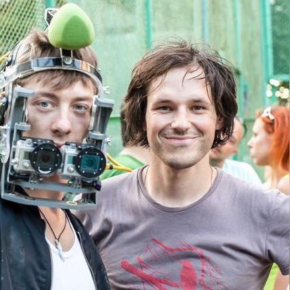 《小岛秀夫太空游戏梦：探索宇宙游戏新纪元》