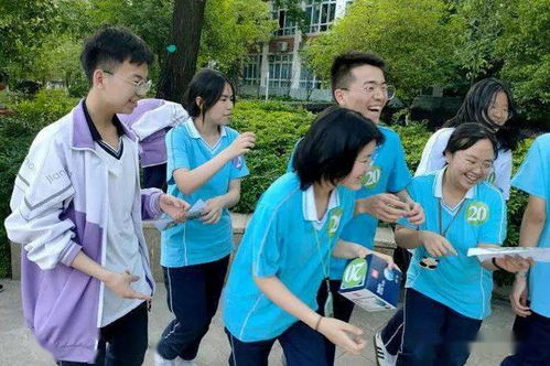 《揭秘：海外初高中电竞课程，开启电竞新纪元！》