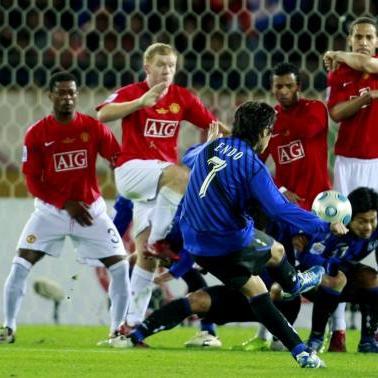 世俱杯八强揭晓！《最佳球会》带你重温曼联辉煌时刻