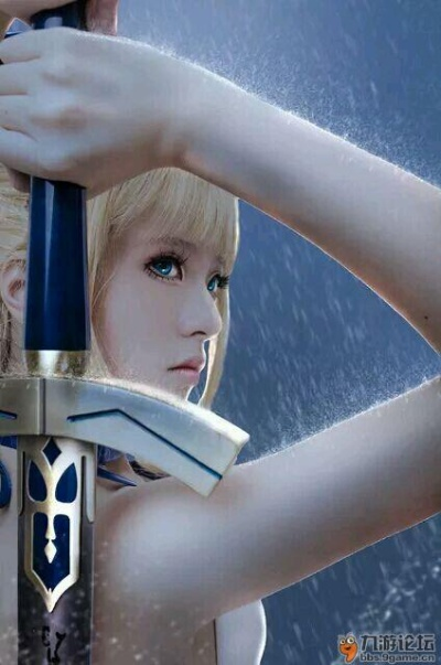 《剑星》泳装金发妹COS惊艳亮相！揭秘幕后幕后！