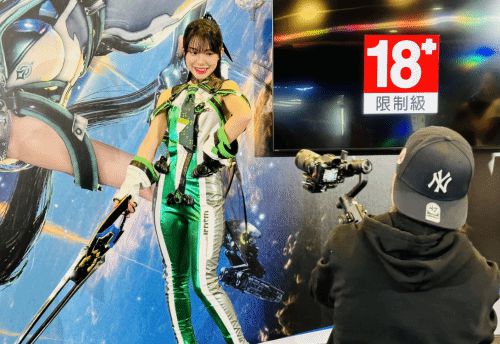 波兰正妹惊艳COS《剑星》女主，还原度爆表！揭秘幕后幕后！