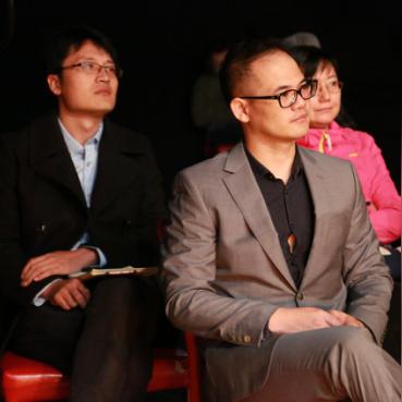 《沙丘觉醒：深度揭秘游戏剧情，沉浸式体验！》