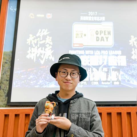 传奇必备！盘点三款自带幸运1的神装，提升战力必备！