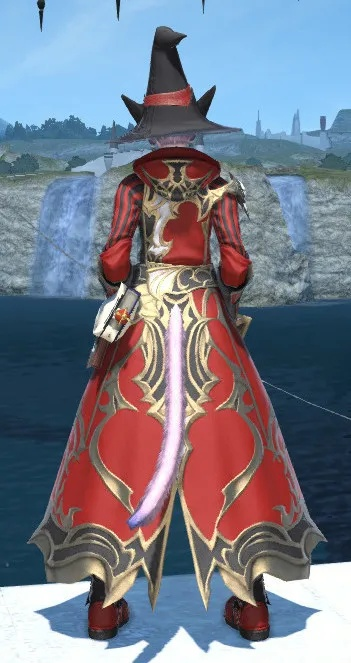 《FF14水晶沙漠炎火套装：揭秘神秘外观》