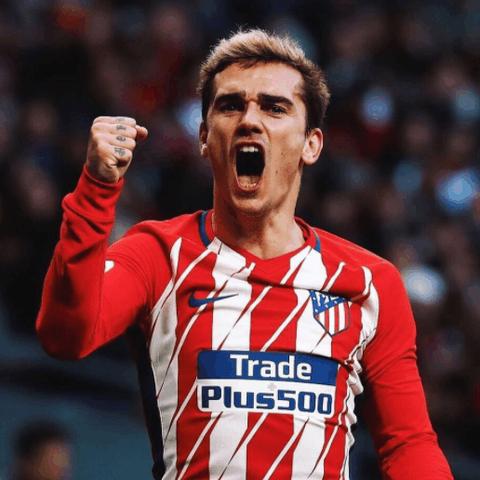 型男五人组风采！iG战队《英雄联盟》选手时装大片曝光