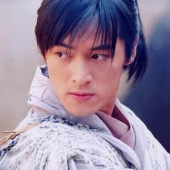 《美女干扰？揭秘陆地剑仙成仙之路！》