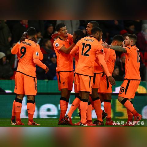 《实况足球》新神降临！法老萨拉赫加盟赢强力球星！