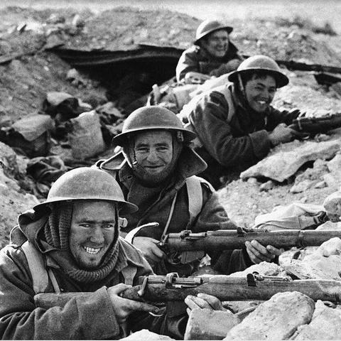 二战风云2：0氪金玩家快速升级秘籍