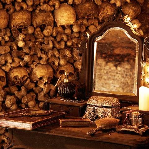 《迷宫探险巅峰之作！下载热榜前十不可思议迷宫游戏推荐》