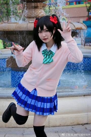 《Yasal白丝热舞惊艳！《妮姬》Doro萌动时刻》