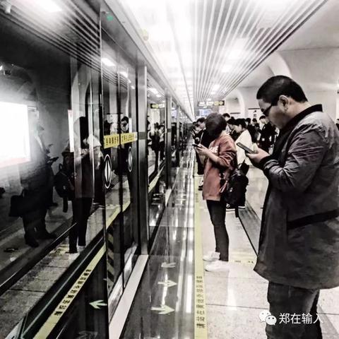 咸鱼之王小氪必看！新手快速上手攻略揭秘