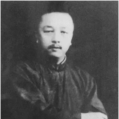 《离谱汉字攻略大全：图文通关秘籍速查》