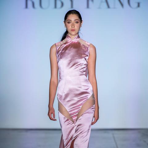 《十大绝美格斗游戏盘点：下载必玩的美学盛宴》