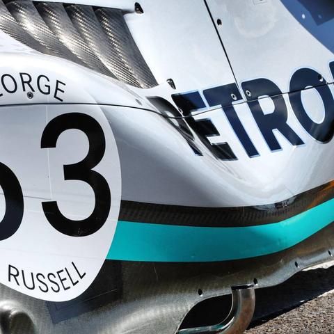 《2023年度热门竞速游戏排行：盘点最佳赛车体验》