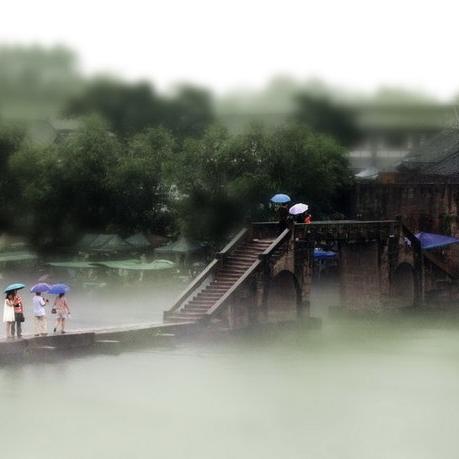 《万灵幻想》材料搜集秘籍，高效获取攻略汇总