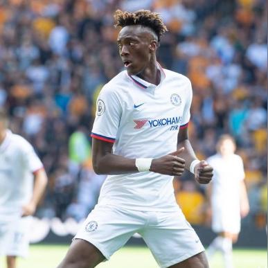 《胜利女神新希望前线，丰厚犒赏等你来拿！》