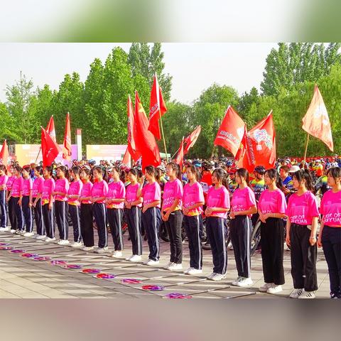 《2023自行车越野游戏盘点：最新热门推荐》