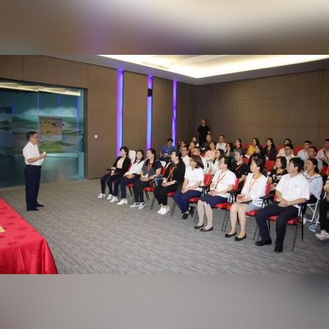 《使命召唤手游礼包码速查！兑换攻略大揭秘》