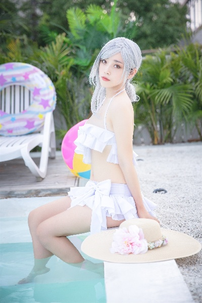 《Yasal泳装COS惊艳亮相！《永恒轮回》性感新篇章》