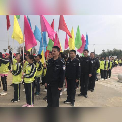 《交错战线新手攻略：前期必养角色盘点》