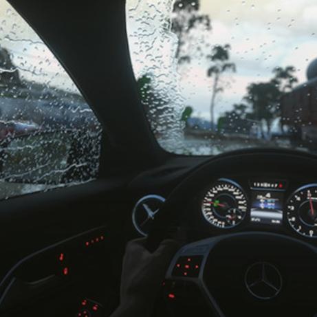 赛车游戏盘点：精选热门好玩游戏推荐，畅享速度激情