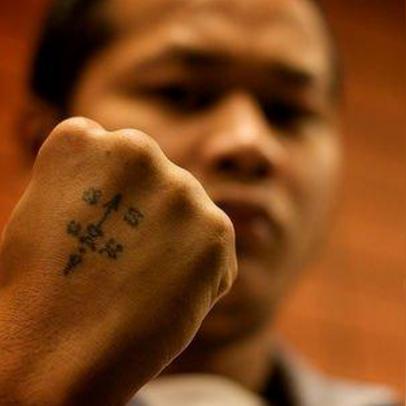 诸神皇冠萌新屠系攻略：高效开荒必看秘籍