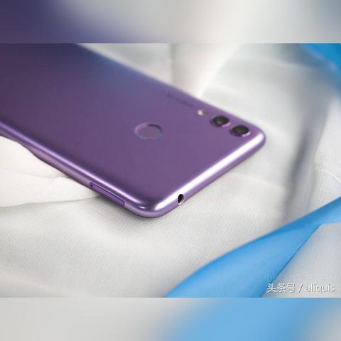 下载量爆表！精选热门软件游戏，畅玩必备神器推荐