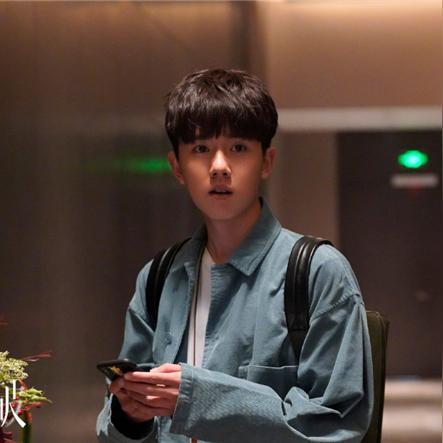 破解《犯罪大师》密室谜案：凶手身份揭秘，深度解析攻略分享