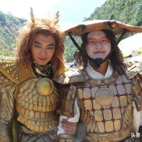 烟雨江湖伏羲刀法VS覆海刀法：深度解析，揭秘哪一招更胜一筹？