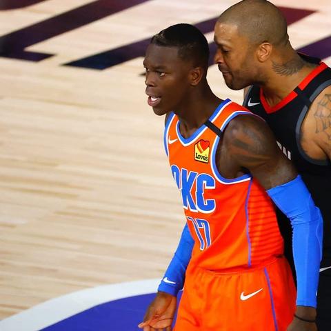 暴走英雄坛躺四轮攻略：揭秘前三轮躺赢策略与独特玩法技巧