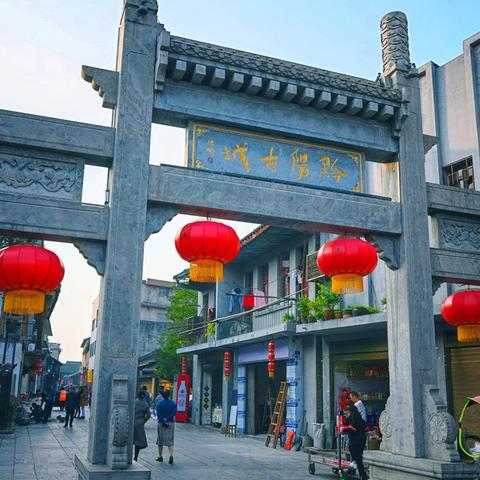 烟雨江湖古墓逃脱攻略：快速撤离坐标揭秘，轻松解锁新境界