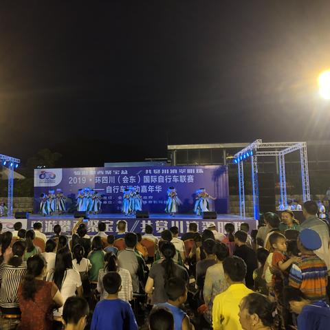 自行车越野游戏盘点：热门好玩游戏推荐，体验极致刺激！