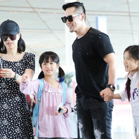 十大热门捏脸游戏盘点：揭秘最受欢迎的捏脸体验攻略