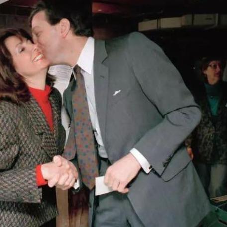 政治游戏下载必备！热门政治题材游戏盘点推荐