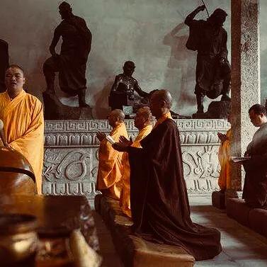 佛门巅峰攻略必看：揭秘大千世界最强修行法则