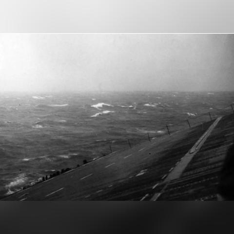 战舰养成基地攻略：基地侵袭技巧深度解析，轻松提升战斗力