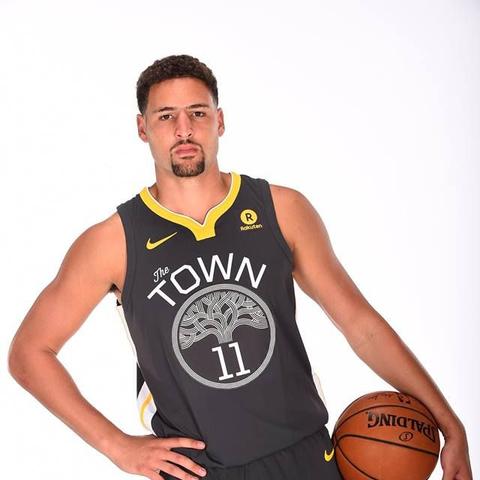 最新3D视觉游戏速递：探索极致视觉体验首选