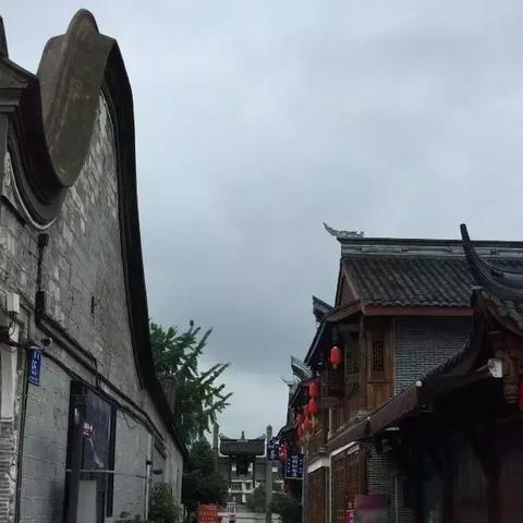 破解世界之外山间公馆转盘攻略，轻松通关秘籍大公开