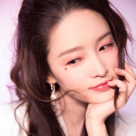 恋爱模拟游戏盘点：十大热门必玩排行，解锁甜蜜恋爱新体验