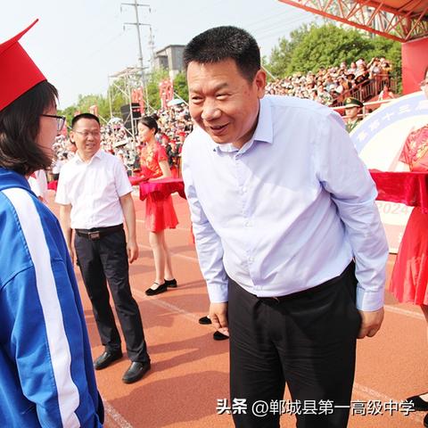 2024年度热门成人游戏盘点：揭秘最佳游戏体验攻略