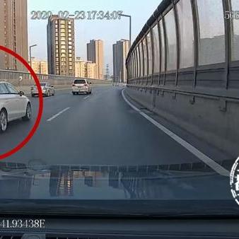 热门竞速游戏推荐：下载量飙升的精选榜单，畅享速度激情！