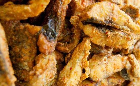 疯狂炸鱼引争议，守护童年梦想新篇章