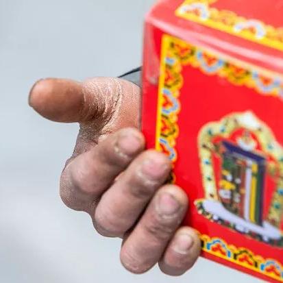 驿站购买攻略：咸鱼之王商人驿站选购技巧解析