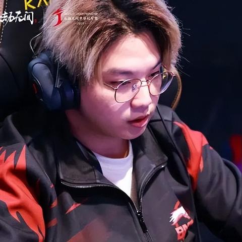 重返深渊双管猎炮武器形态选择攻略：深度解析最佳配置技巧