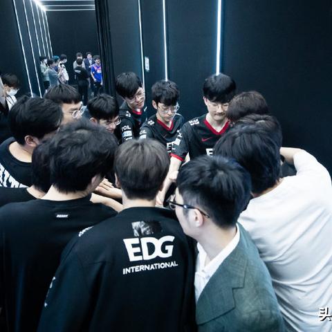 Gala电竞经理装备攻略：深度解析装备选择新策略