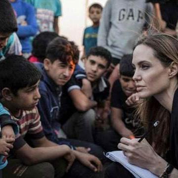 魔女援助位角色攻略：高效选择指南，解锁最强阵容