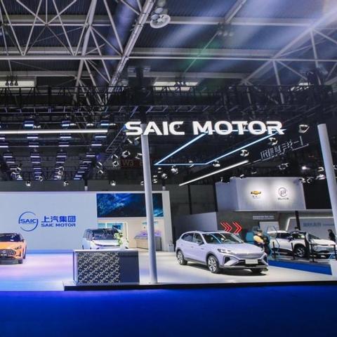 2025年最炸手游为什么全在玩？5个藏在热度背后的玩家痛点解法